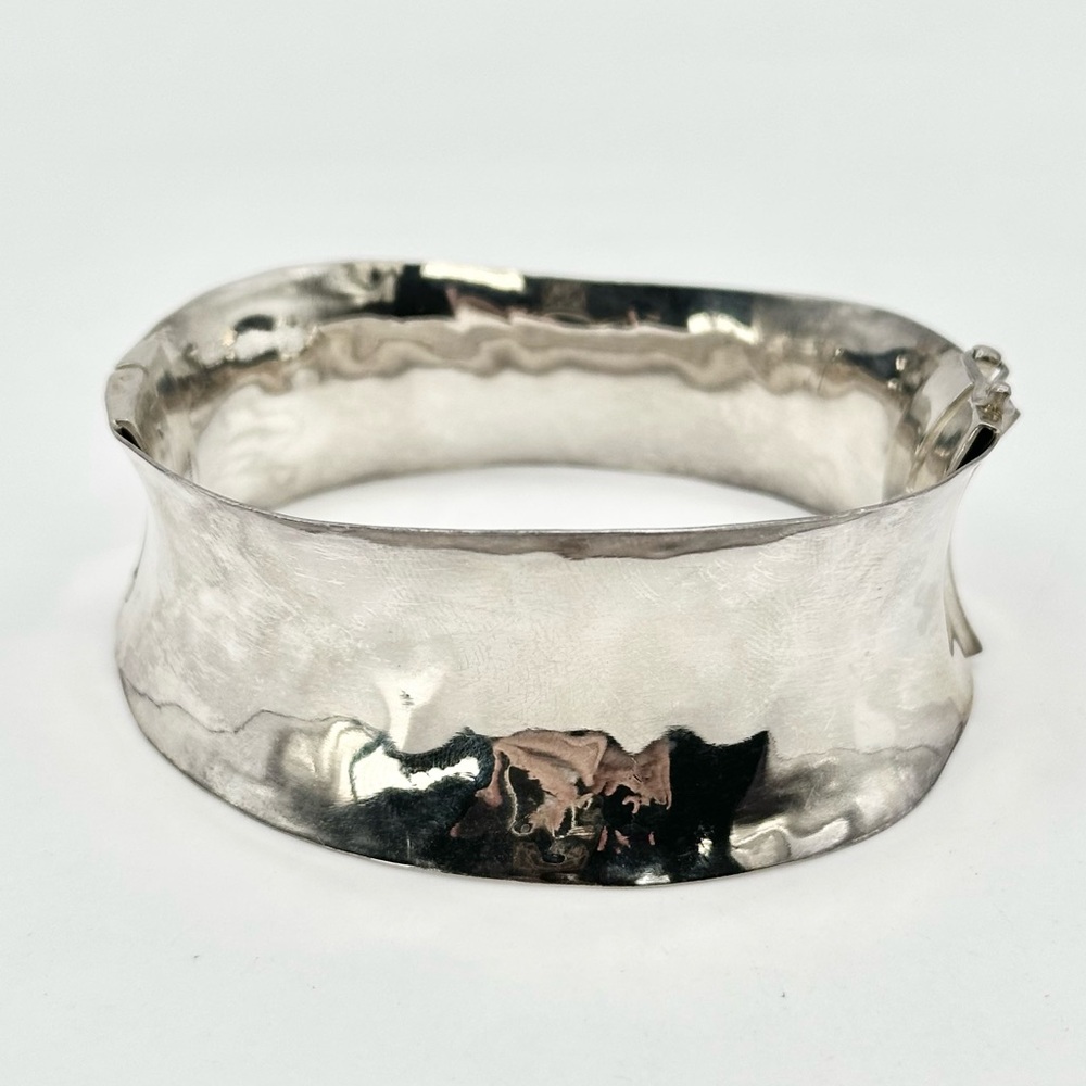 Silpada Retired B2260 Sterling silver Sommelier Hinged Bangle Bracelet